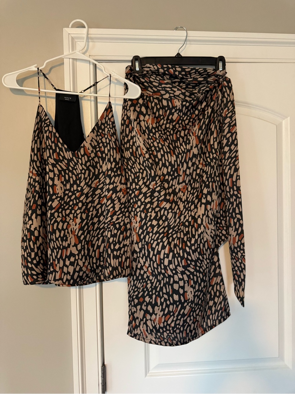 VICI Matching Abstract Print Cami Wrap Skirt Set Small Medium